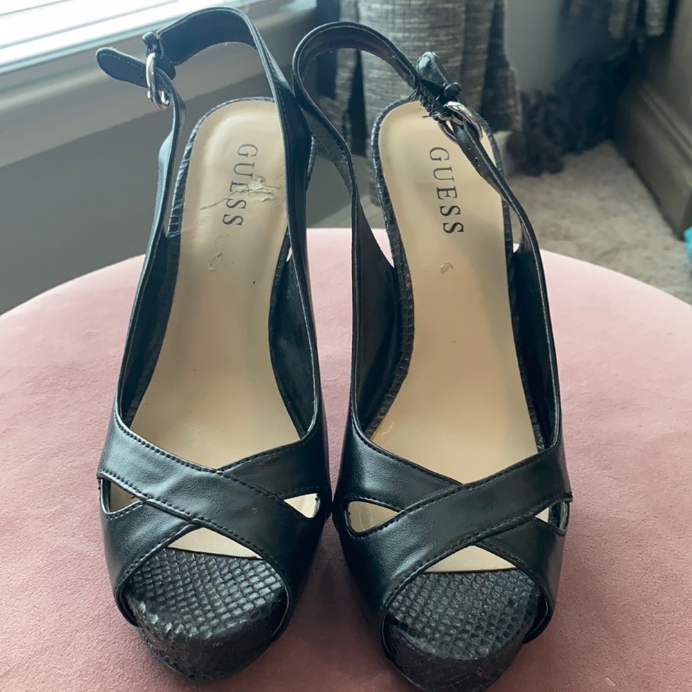 Guess slingback peep toe heel!!!